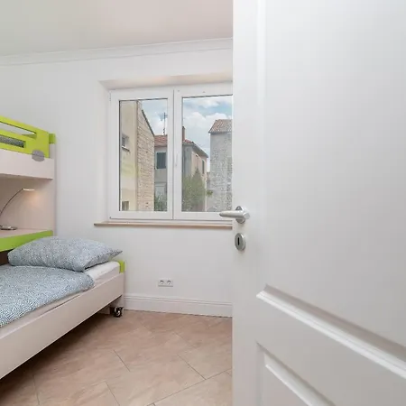 Bella Vista Kth Traù